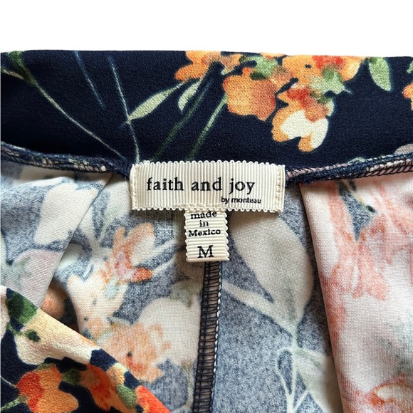 Faith And Joy Vintage Inspired Navy Floral Midi Swing Skirt Size Medium - Picture 9 of 10